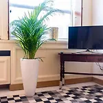 Ground Floor Keizersgracht Studio Canalview
