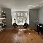 Luxury Apartment In The City Center