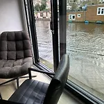Amsterdam Houseboat amstel