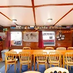 Intersail Hostel - Avontuur