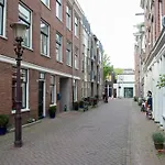 City Iland Apartment