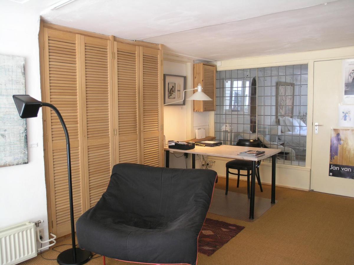 Bed & Breakfast Singel 100 Amsterdam