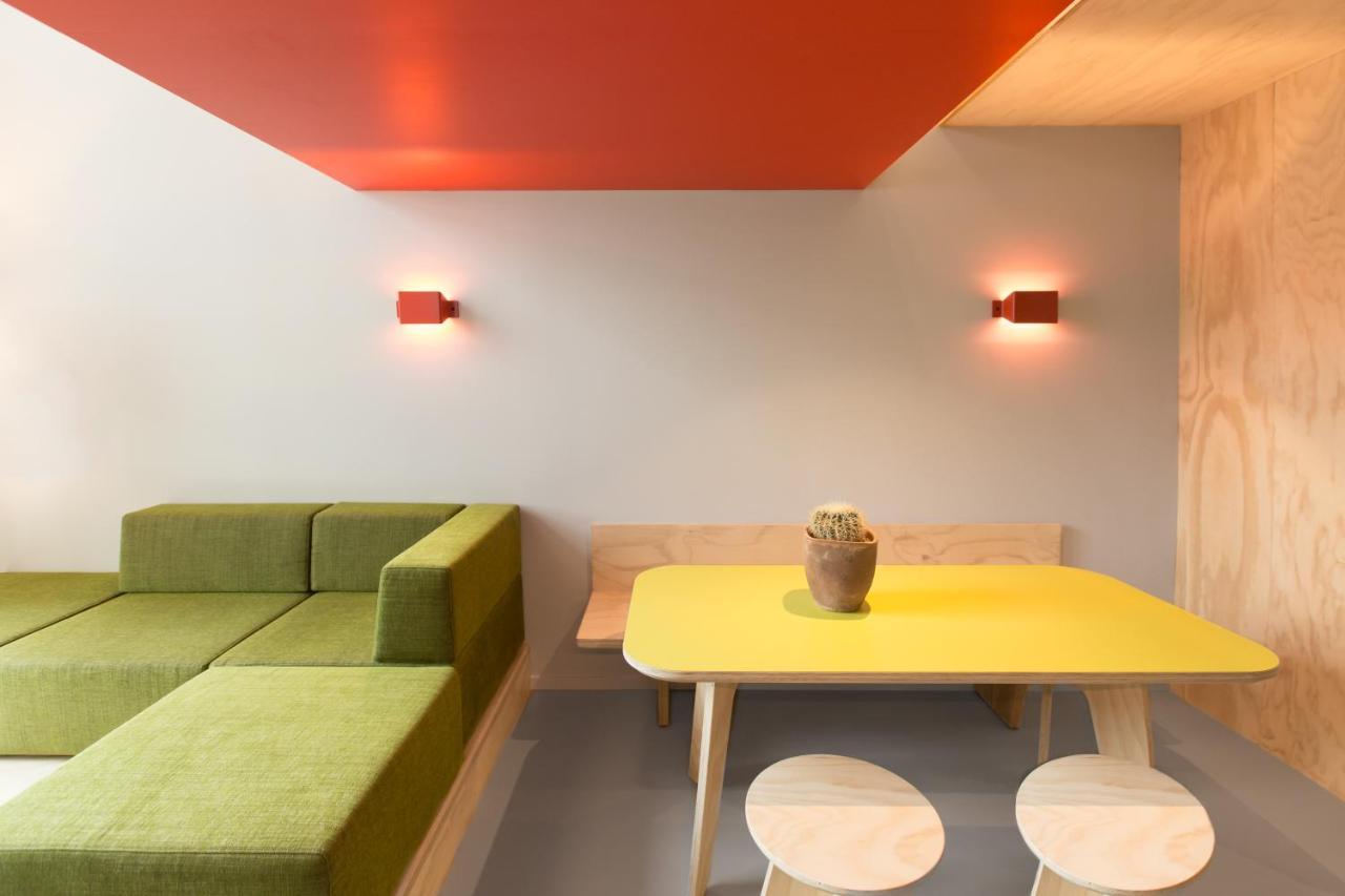 Volkshotel Hotel