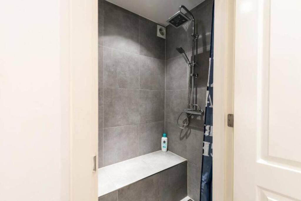 Lovely 4 Bedroom Luxury Apartment Appartement