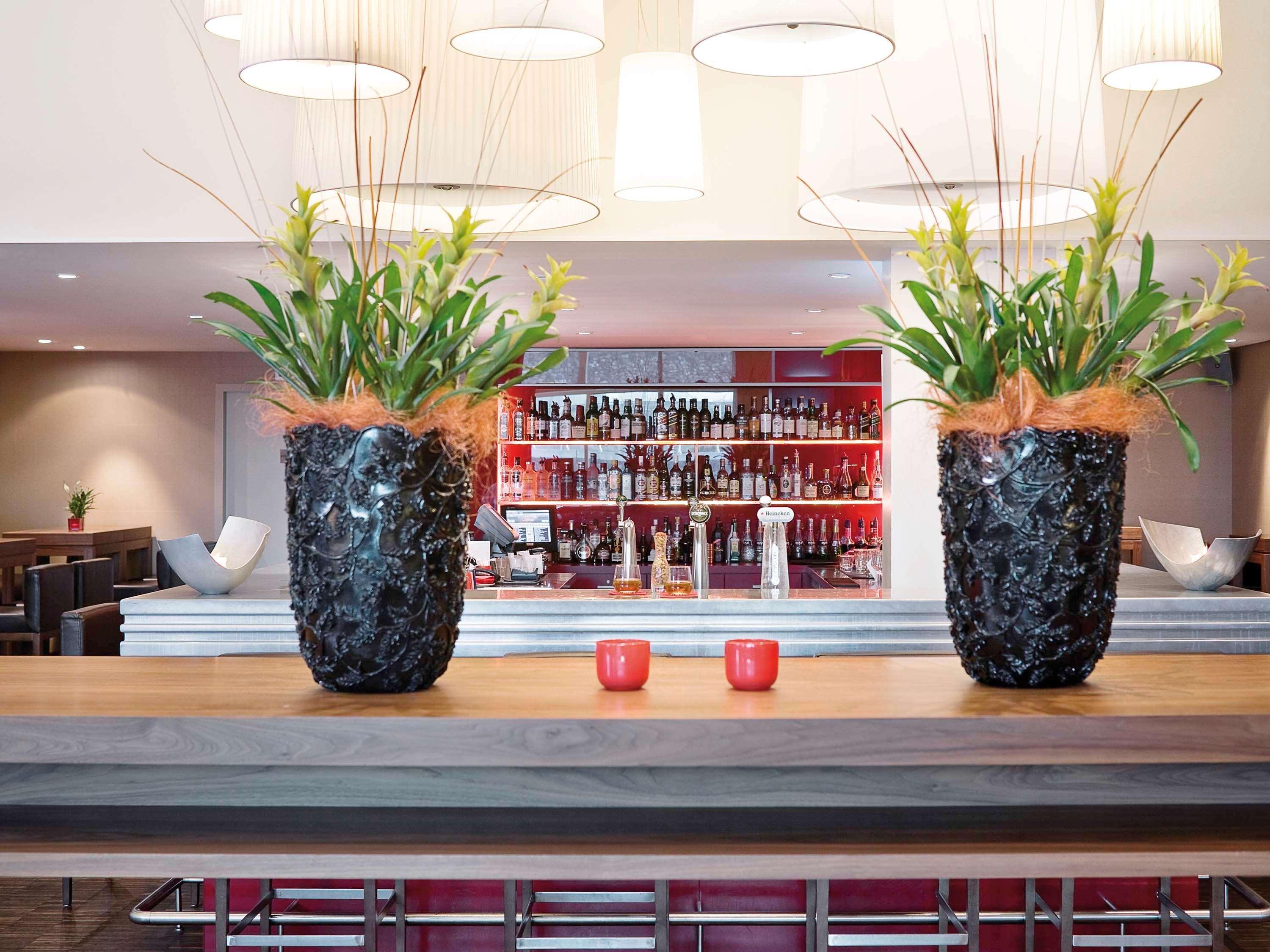 Moevenpick Centre 4*