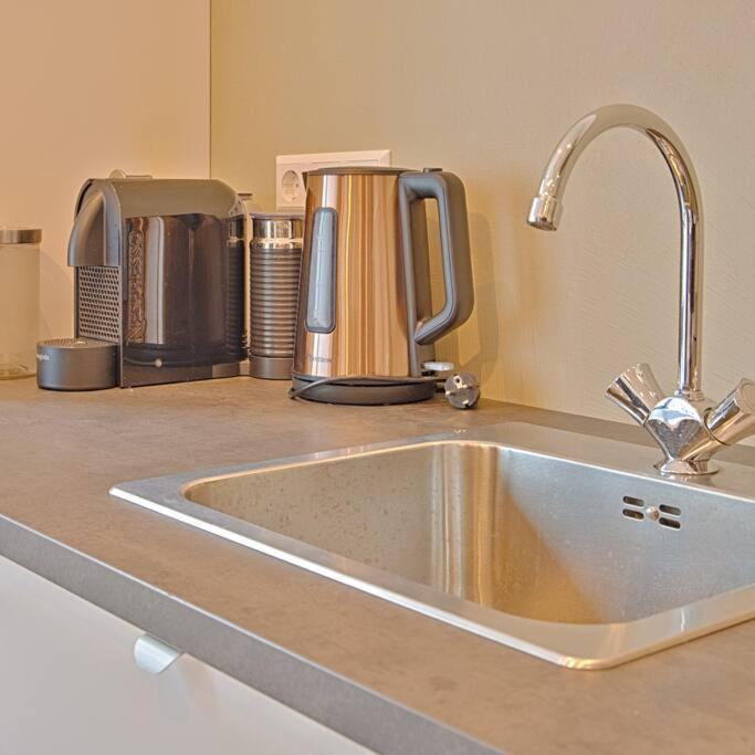 Private 60m2 - Centre Location *
