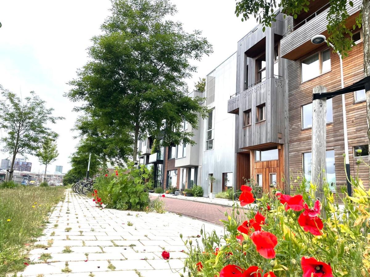 Séjour chez l'habitant Industriele Wow! Private 35m2 *