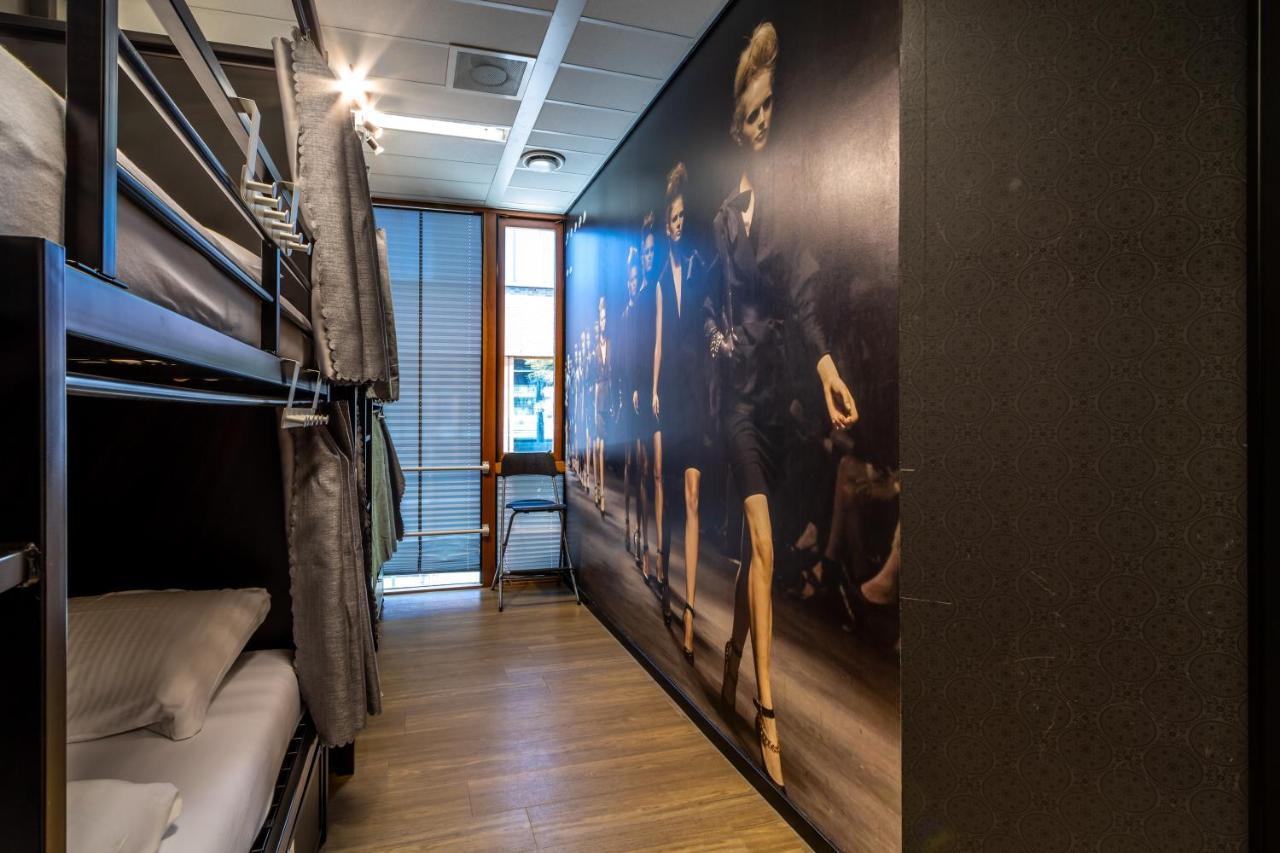 Hostel Hostelle - Women Only