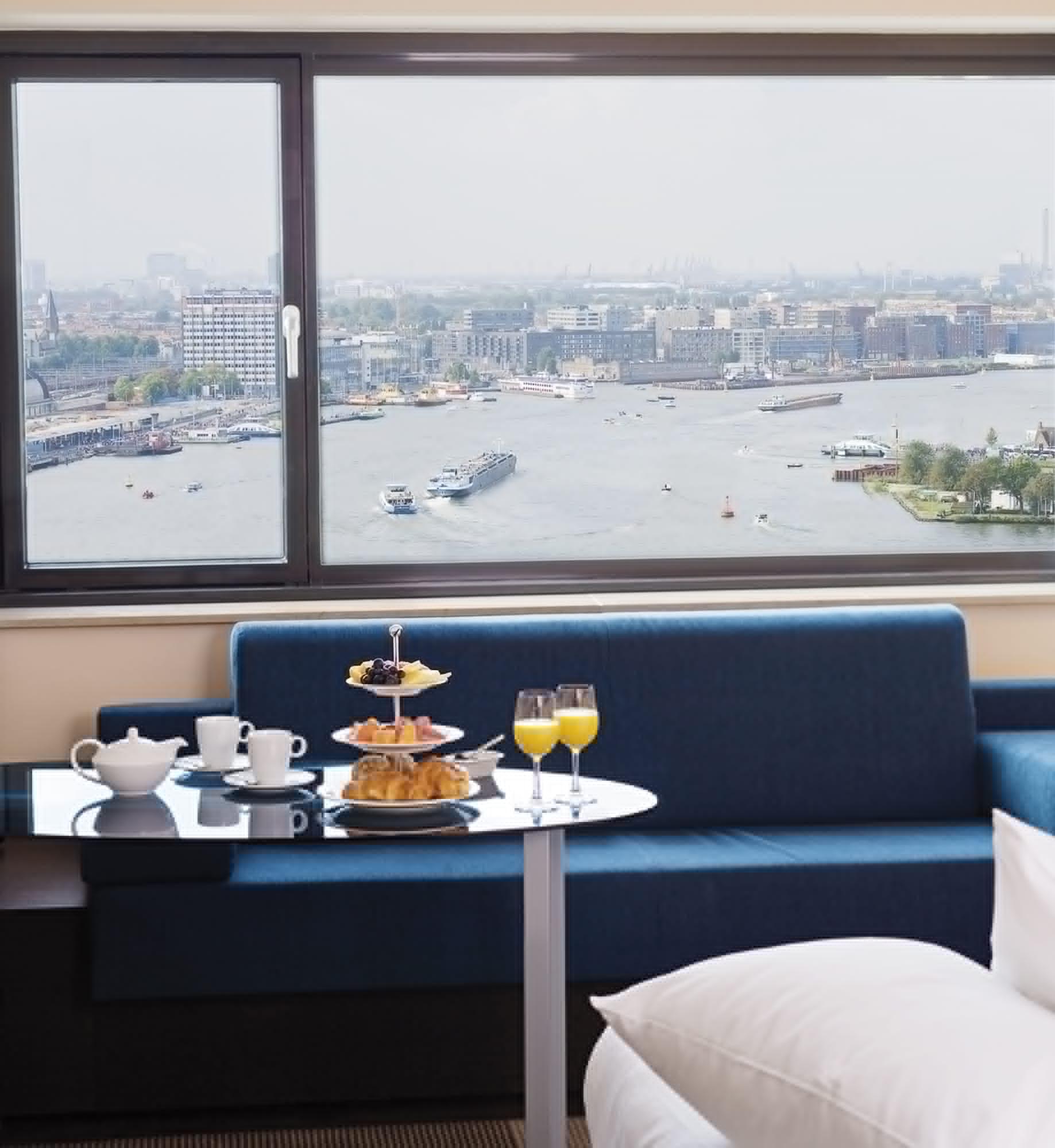 Moevenpick Centre 4*