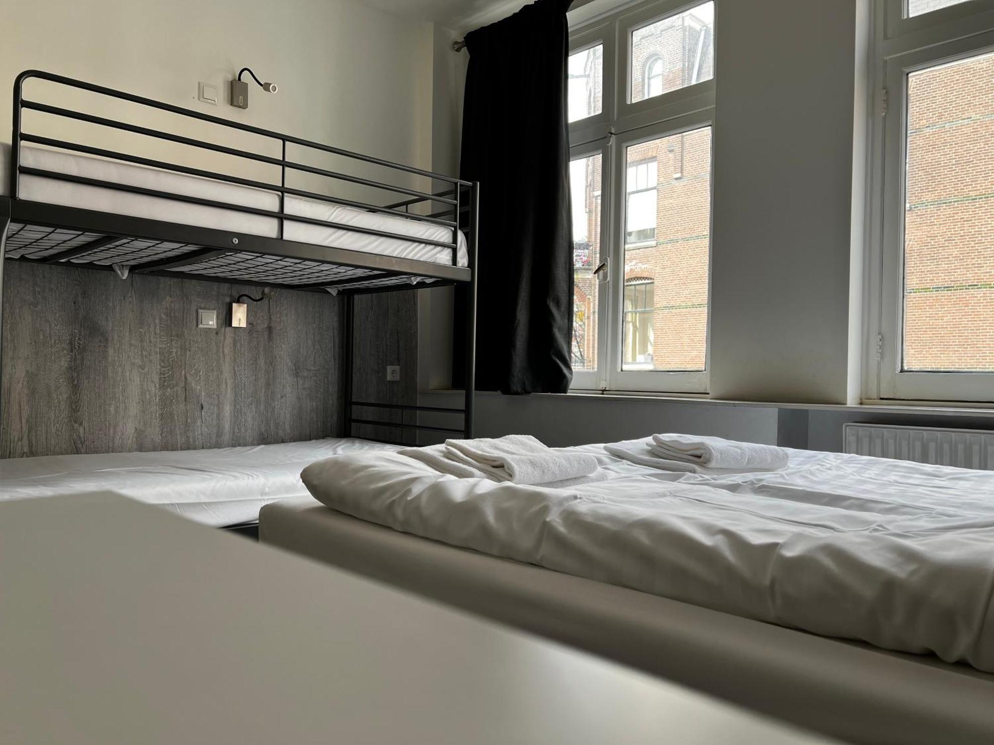 Budget Trianon 2* Ámsterdam