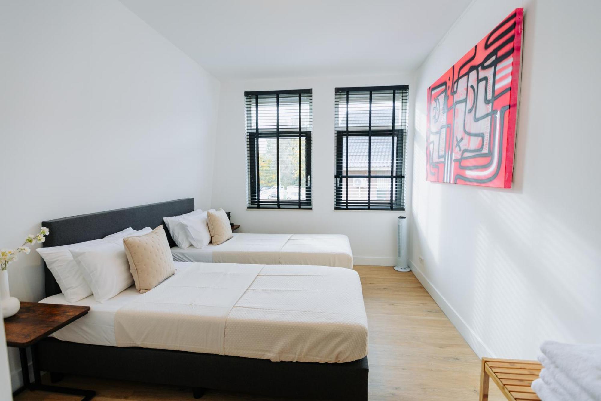 Dutch Design With 6 Luxurious Bedrooms Amsterdam