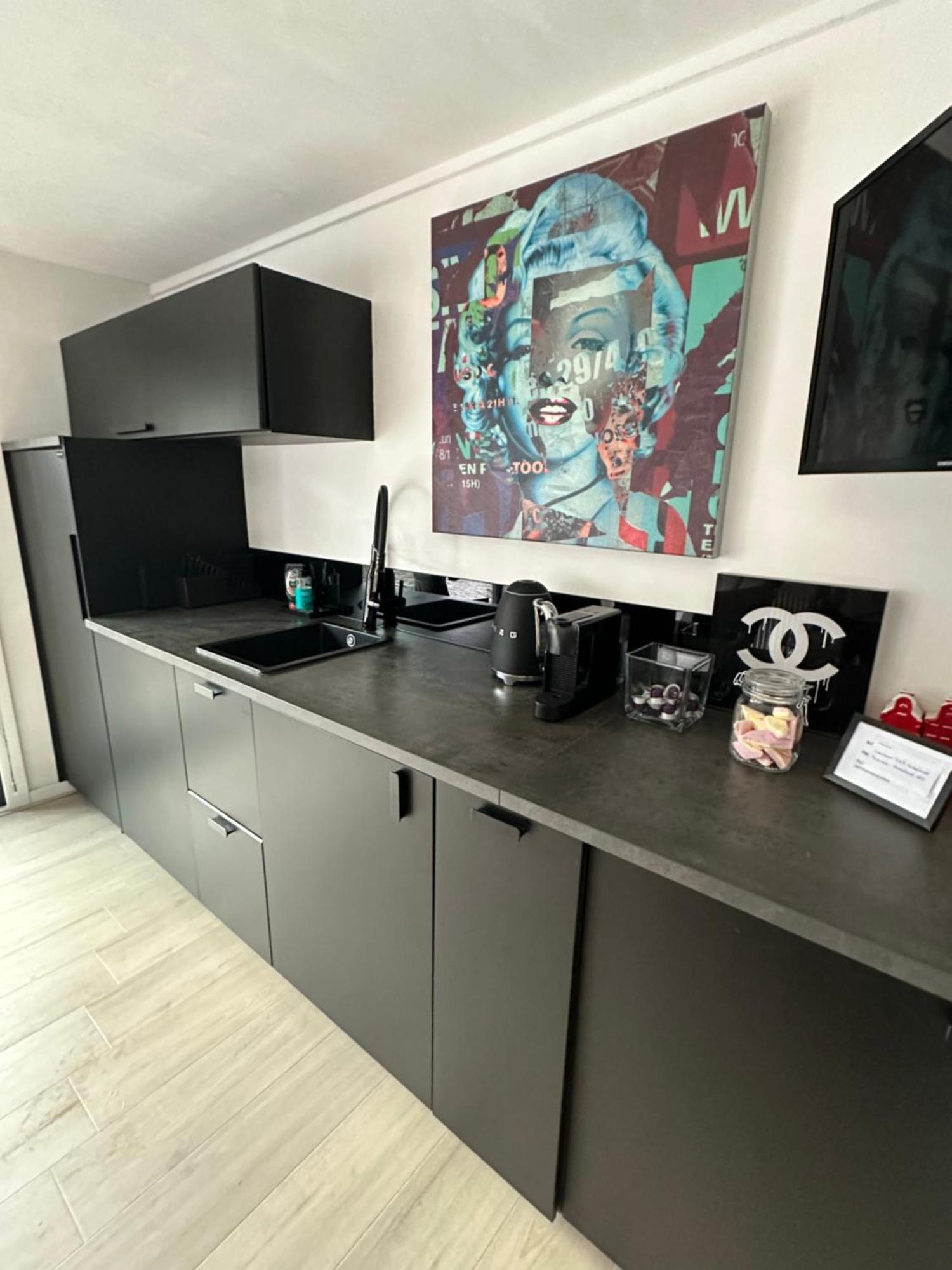 Bed & Breakfast Houseboat Amstel *