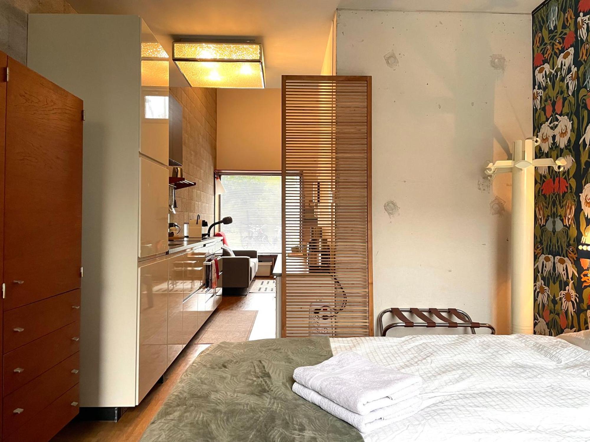 Séjour chez l'habitant Industriele Wow! Private 35m2 Amsterdam