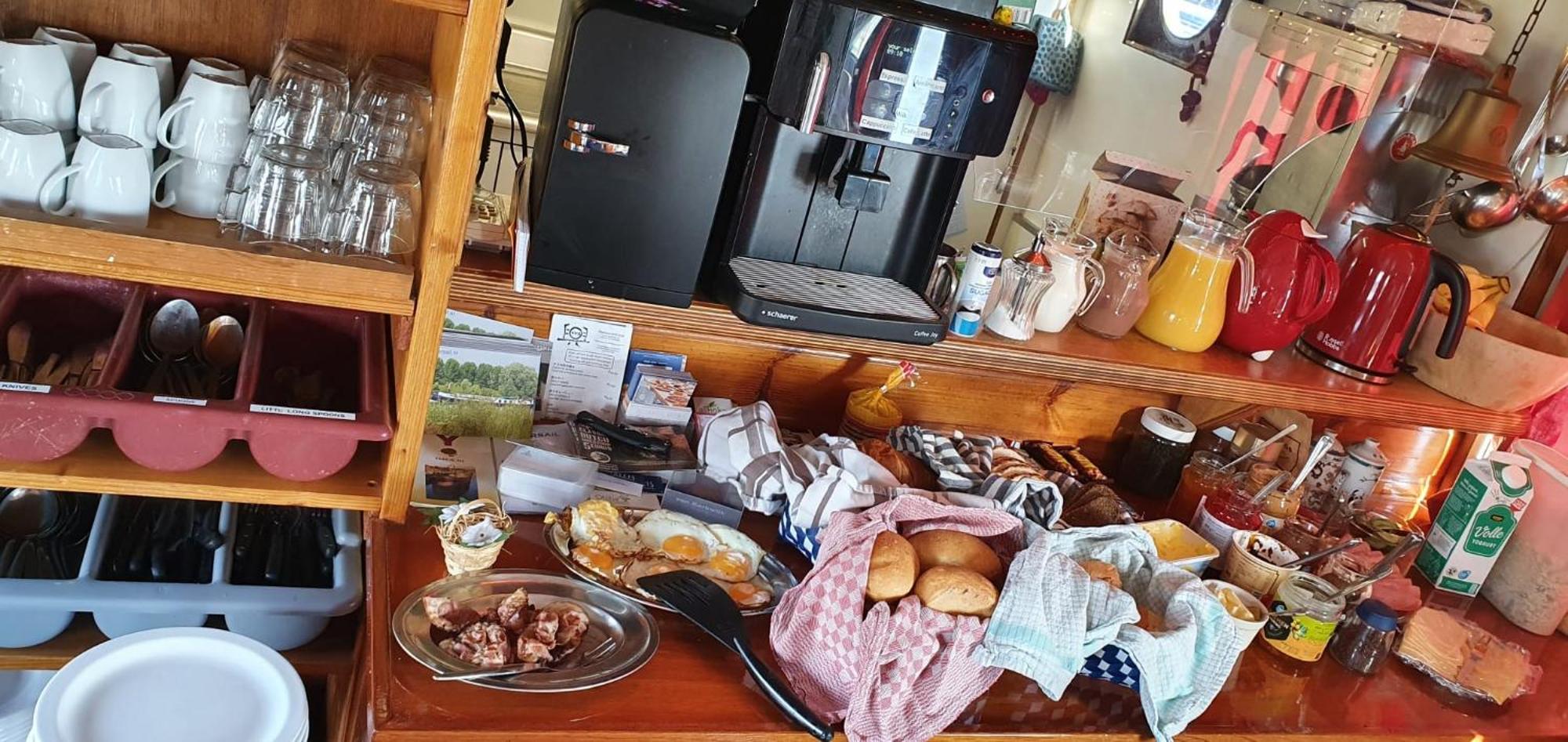 Intersail Hostel - Avontuur