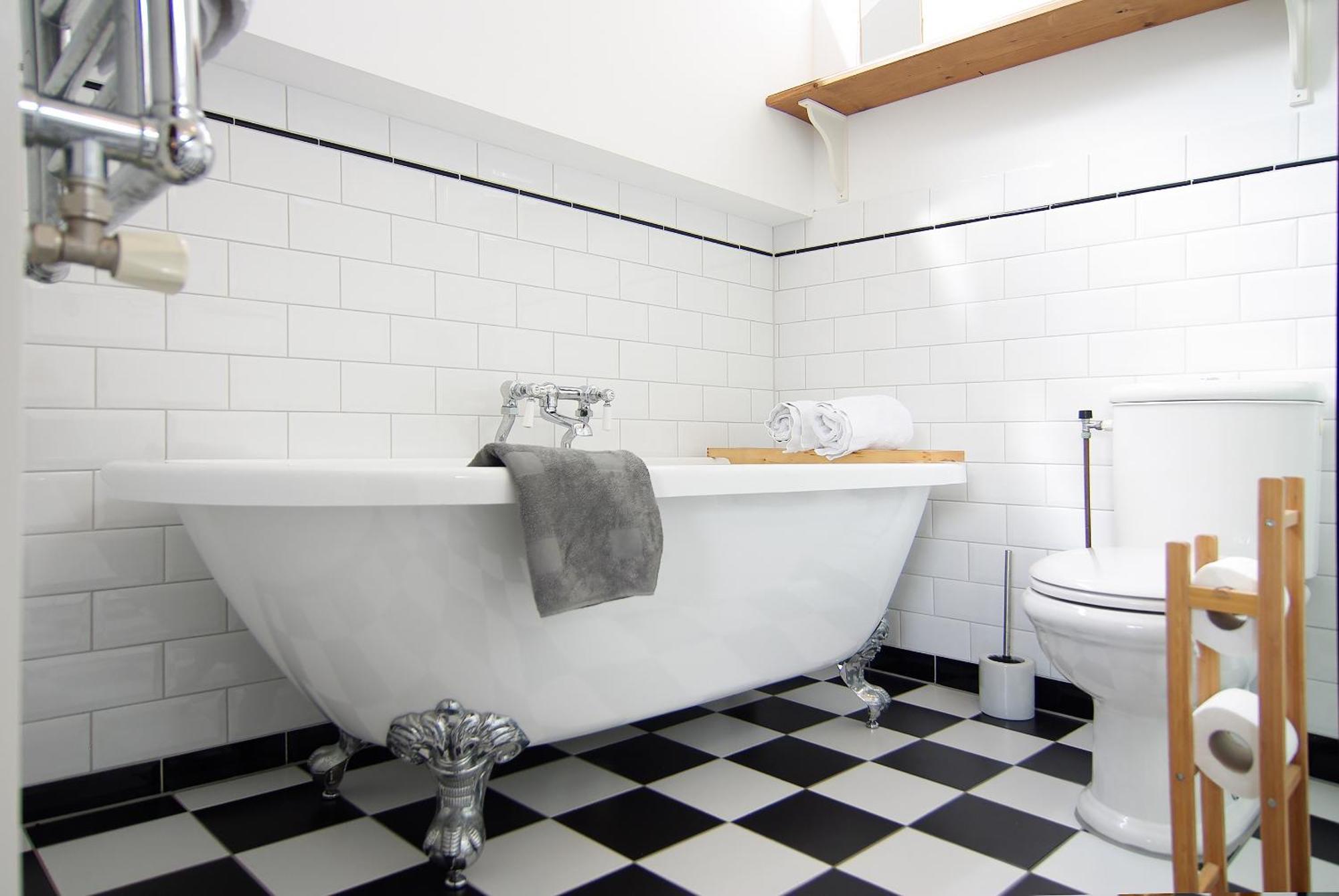 Privatunterkunft Tranquil Wooden House With Free Parking Amsterdam