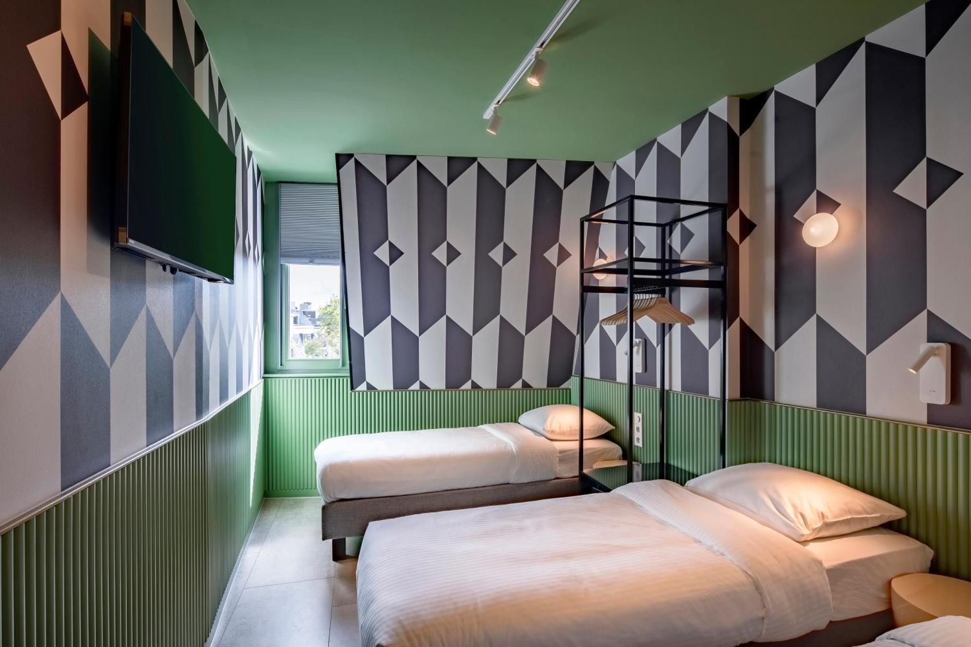 Tourist Hotel