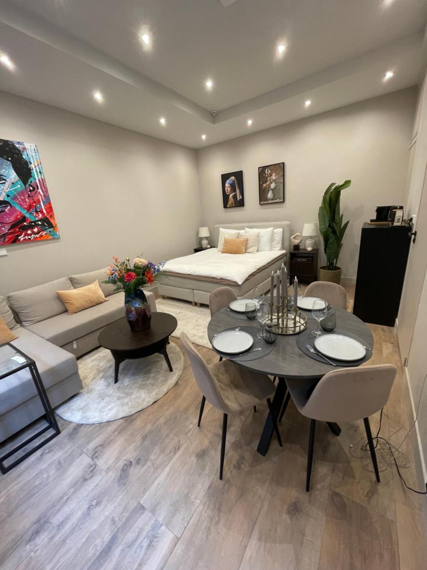 Bed & Breakfast Grachtenappartement *