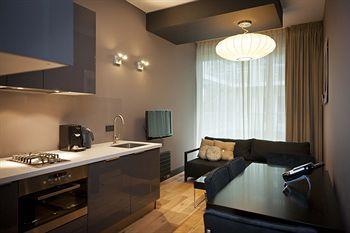 City Park Suites