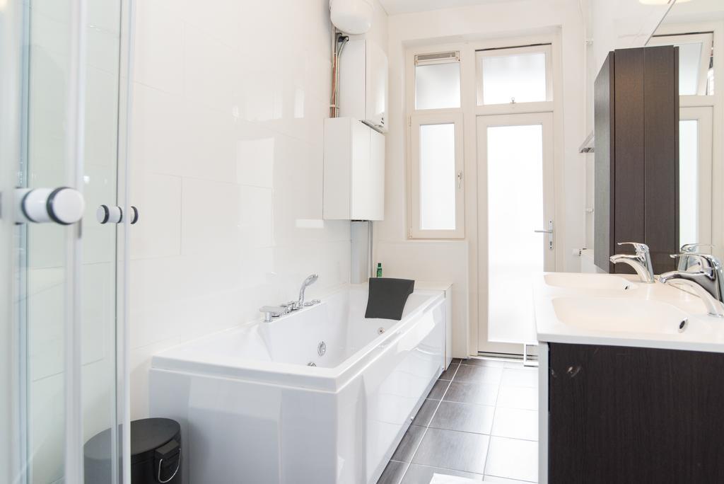 Appartement Downtown 1 Bedroom *
