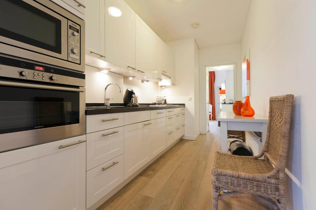 Canal View Apartments Lex *