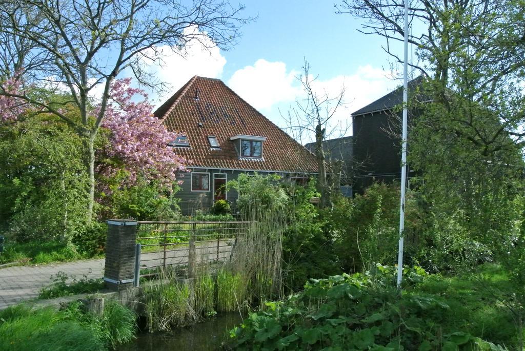 Couette-café Voorhuis En Klein Waterland Amsterdam