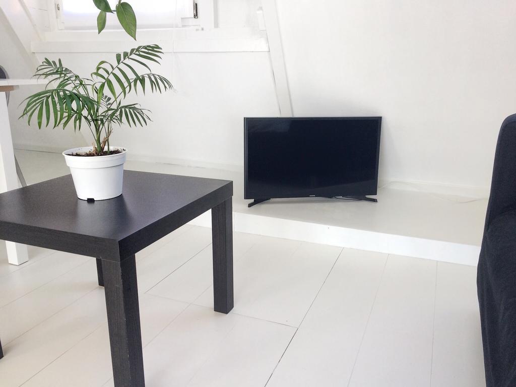 New Bright Studio Amsterdam