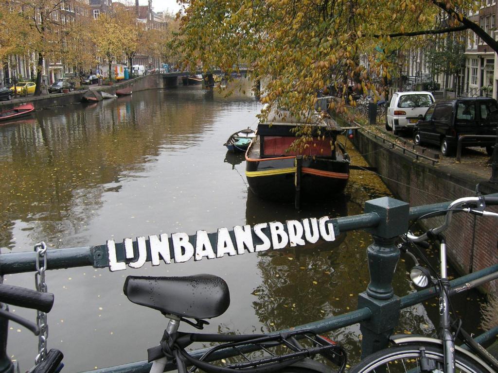Bed & Breakfast Singel 100 Amsterdam
