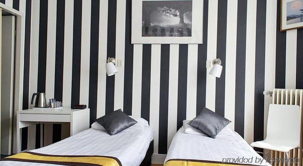 Flipper Hotel