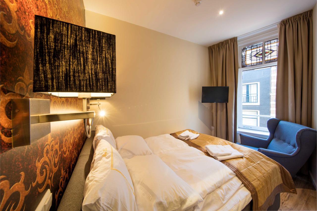 Royal Plaza 3*