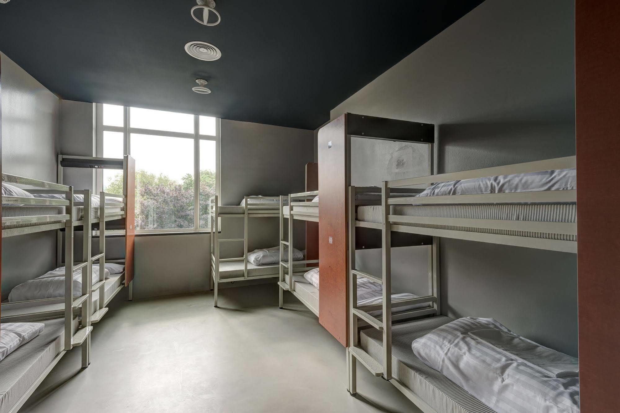 Hostel Clinknoord