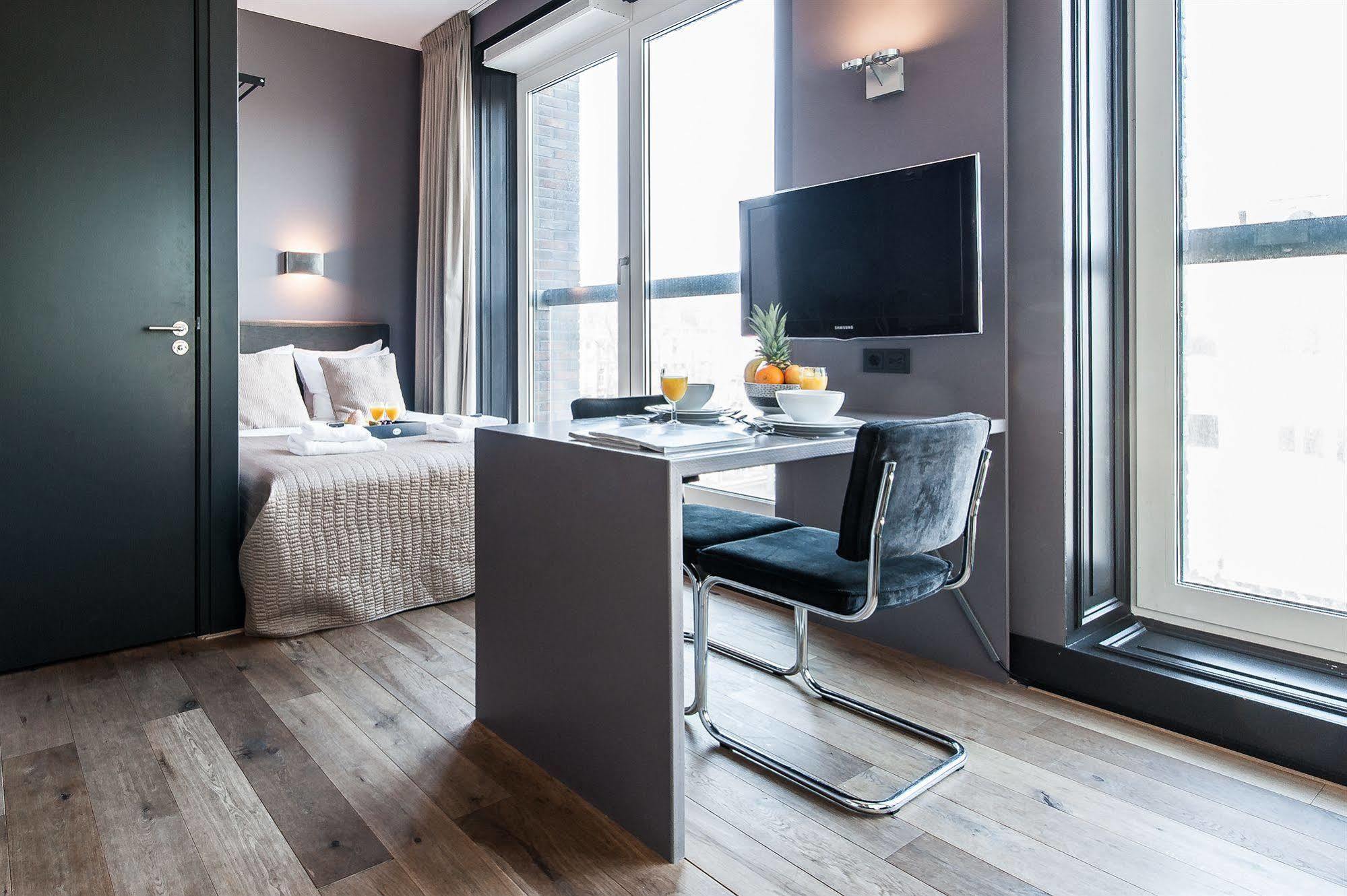 City Park Suites Hotel