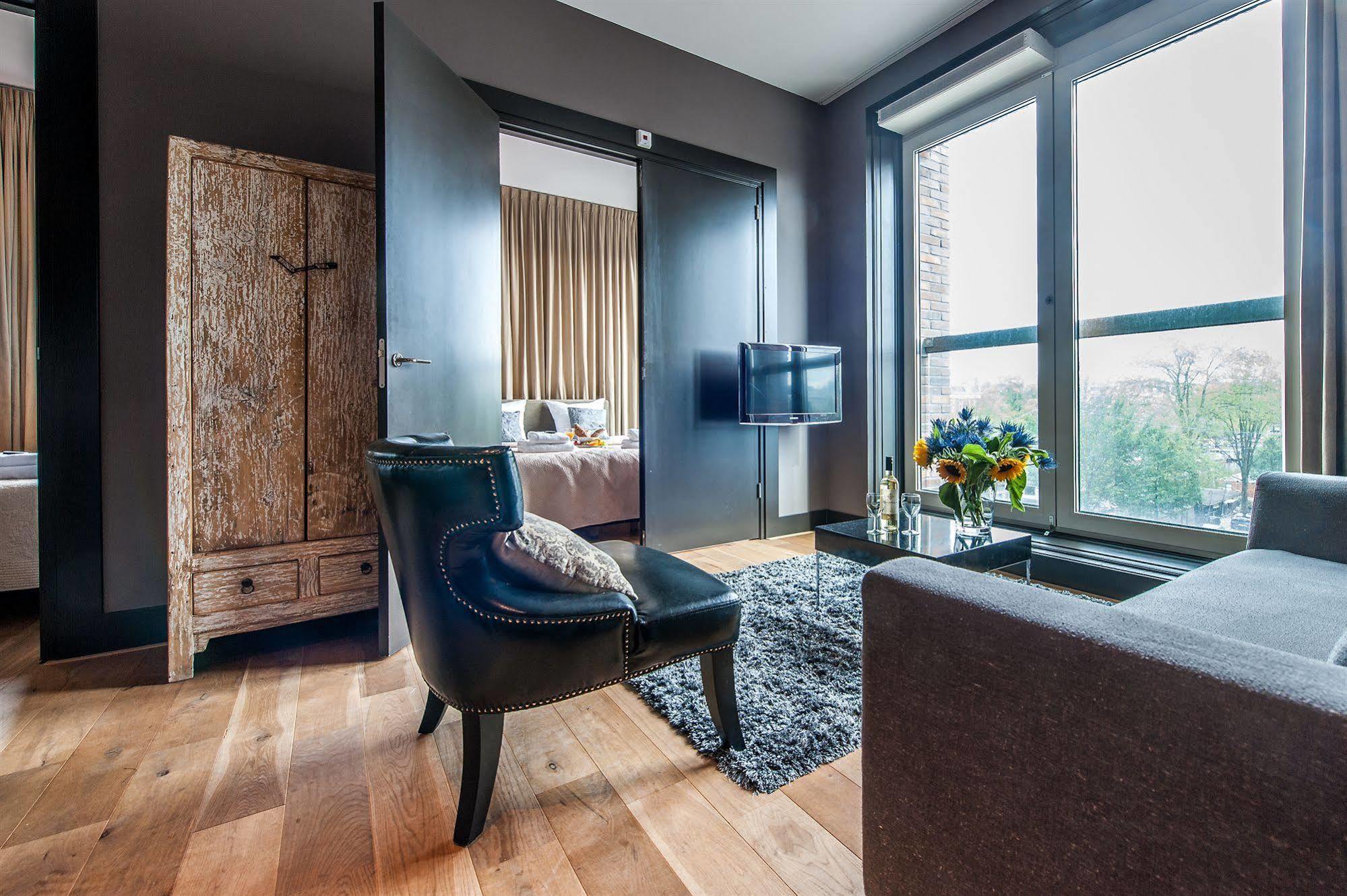 City Park Suites Hotel