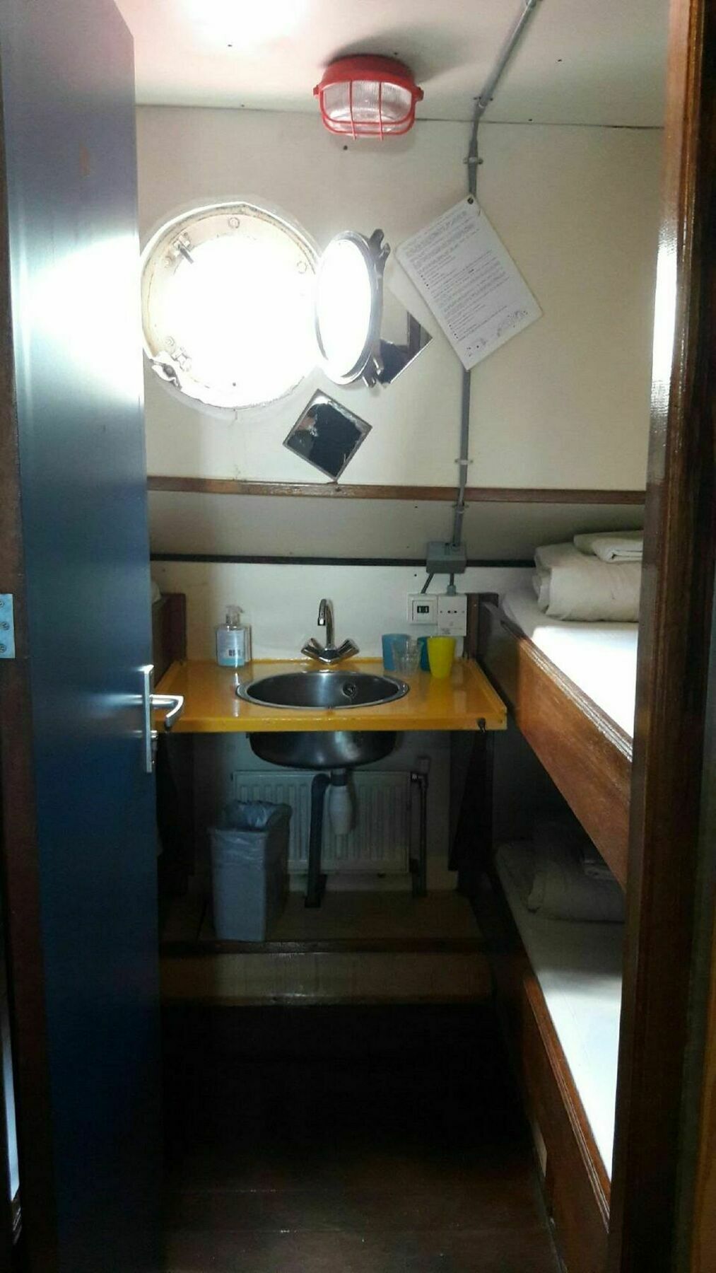 Intersail Hostel - Avontuur * Amsterdam