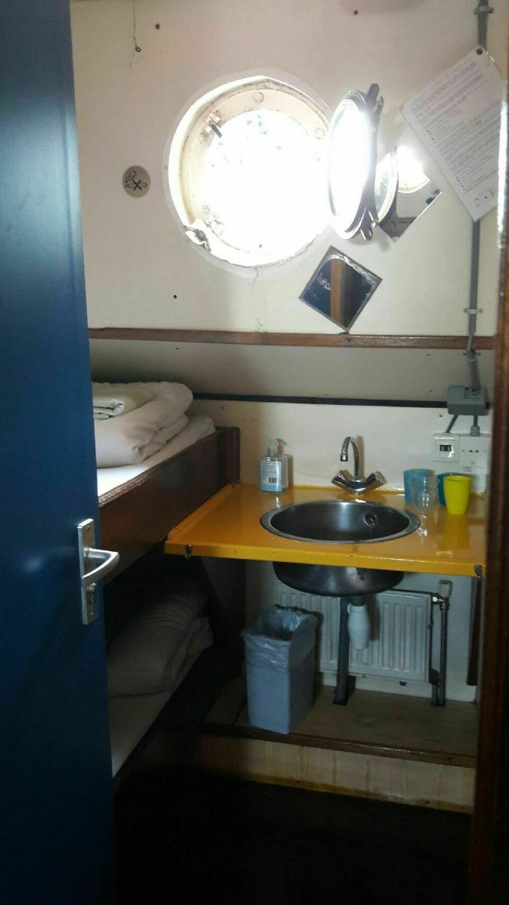 Intersail Hostel - Avontuur Hostel