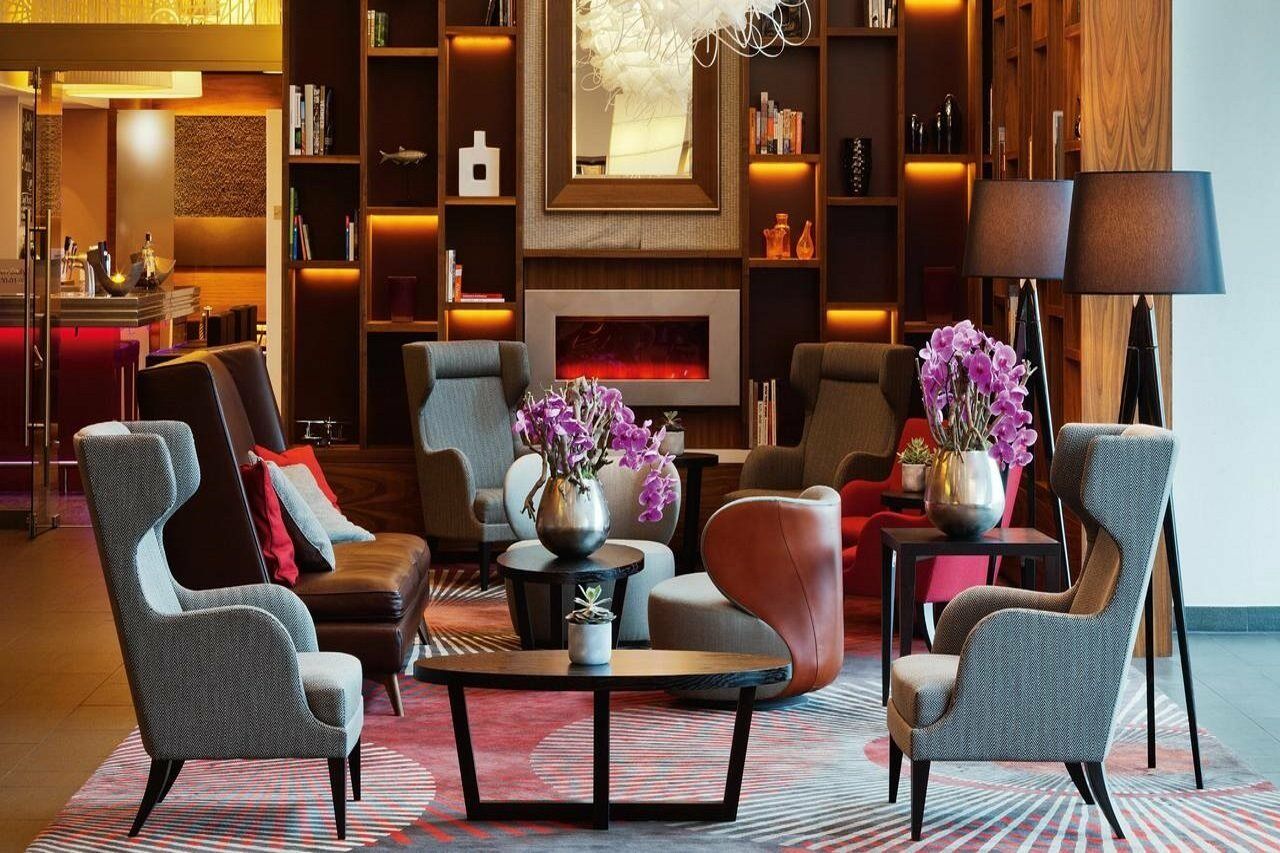 Moevenpick Centre 4*