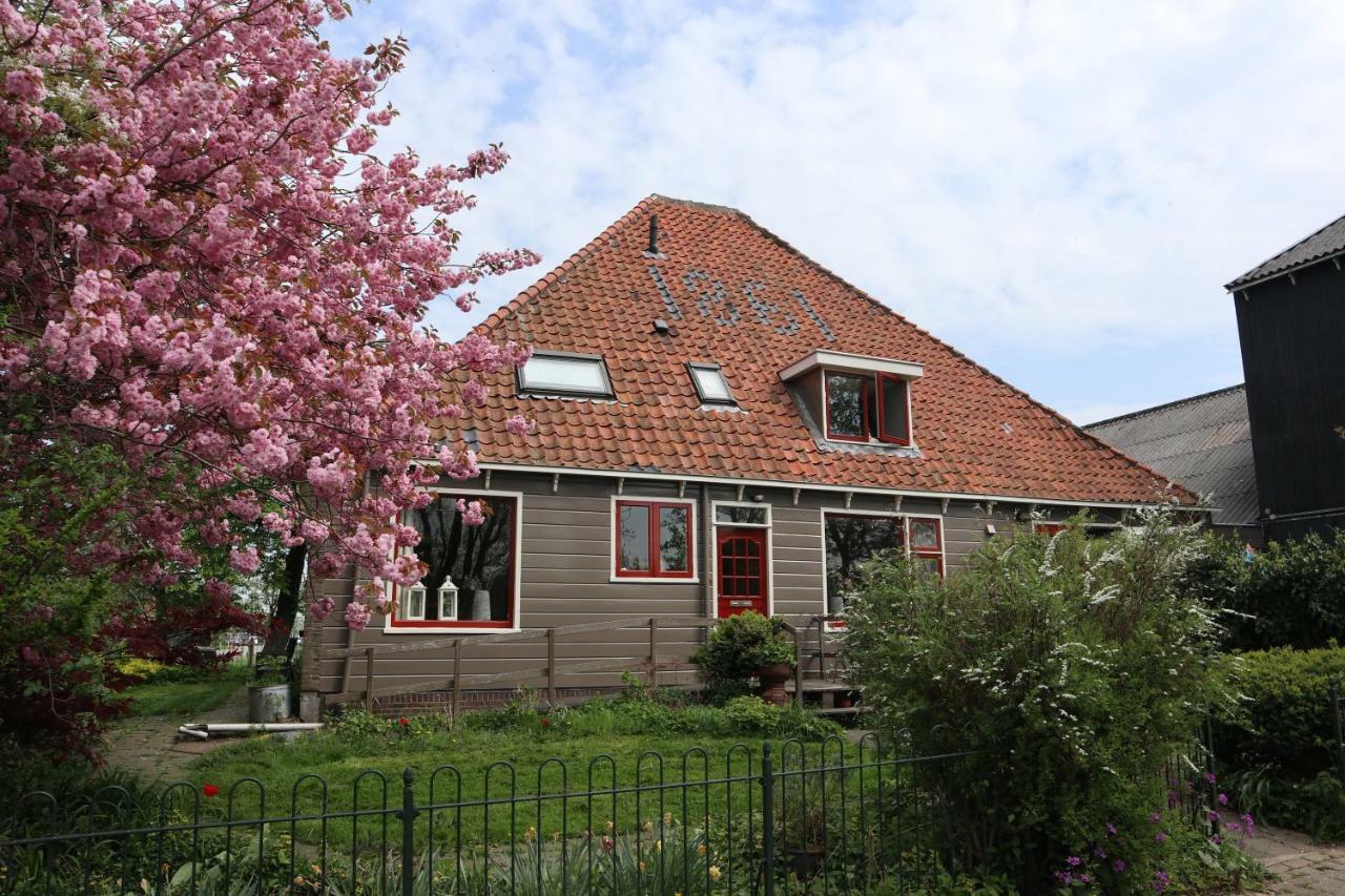 Voorhuis En Klein Waterland Couette-café Amsterdam