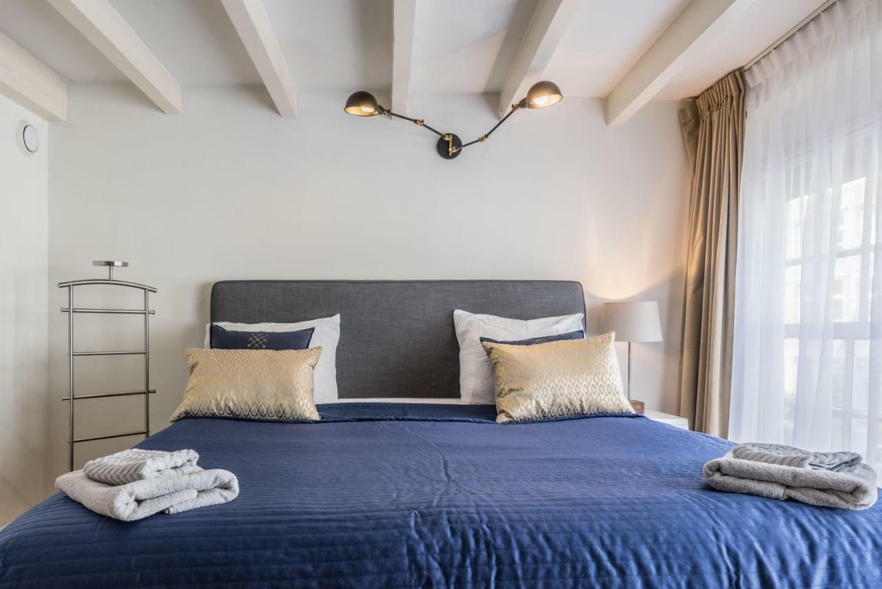 Dam Square Bed & Breakfast