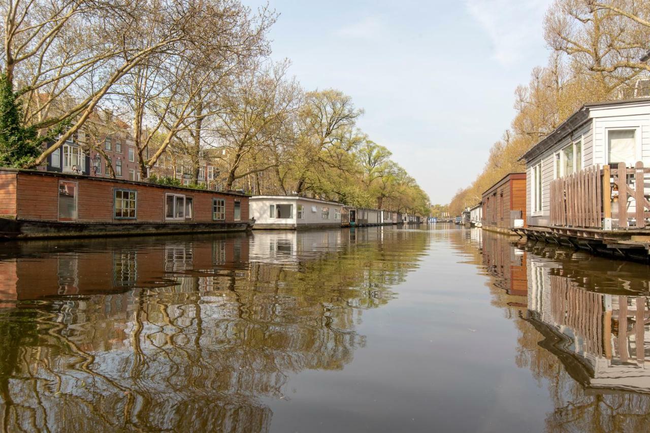 Houseboat Amstel Bed & Breakfast Amsterdam