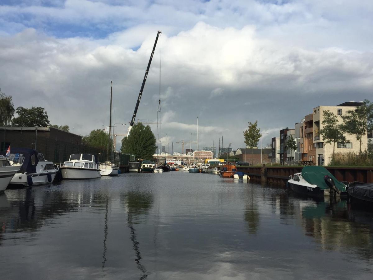 Industriele Wow! Private 35m2 Séjour chez l'habitant