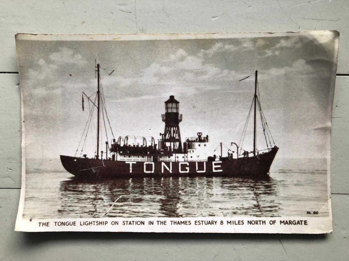 Lightship Hotel en barco *