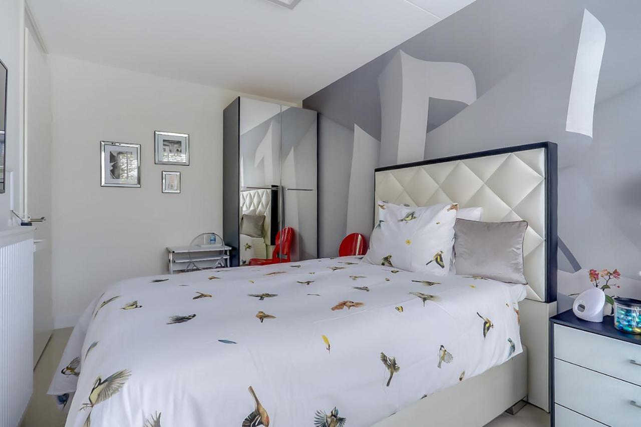 Modern Times Bed & Breakfast 2*