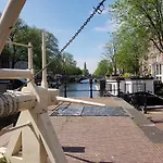 Delightful Studio In The Center Of Amsterdam