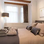 Canal Dream Apartment