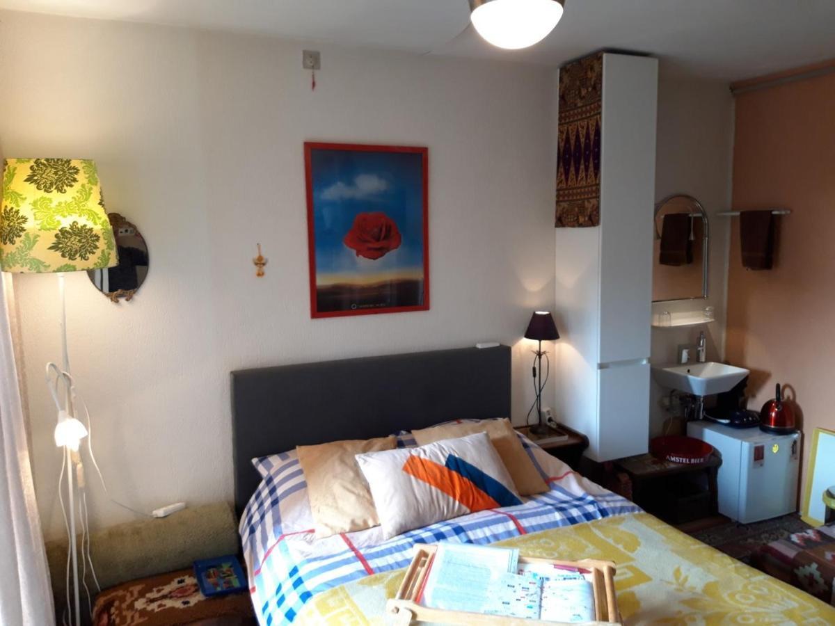Alloggio in famiglia Homey Budget Bedroom