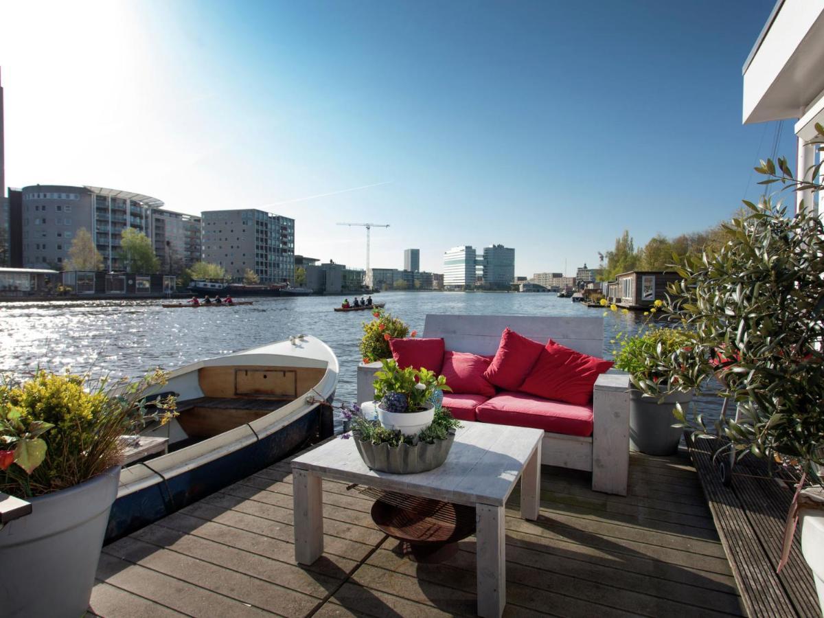 Modern Houseboat In With Terrace Botel *