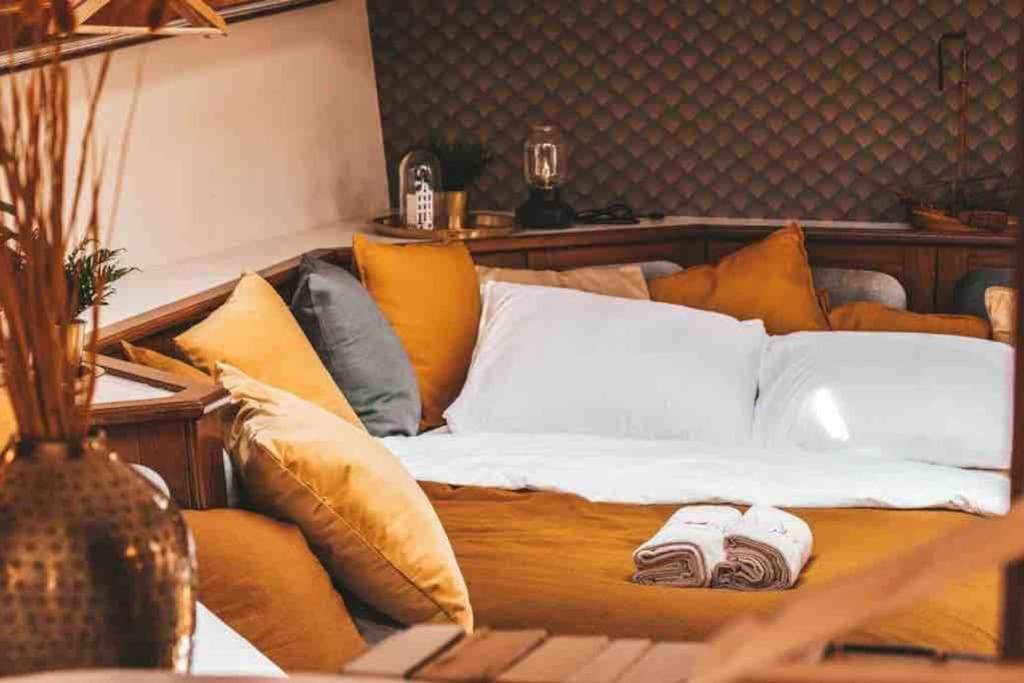 Amazing Private Luxury Boat Amsterdam
