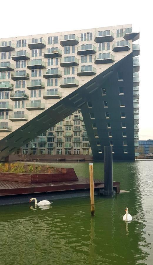 Bådhotel Euphrate Houseboat *
