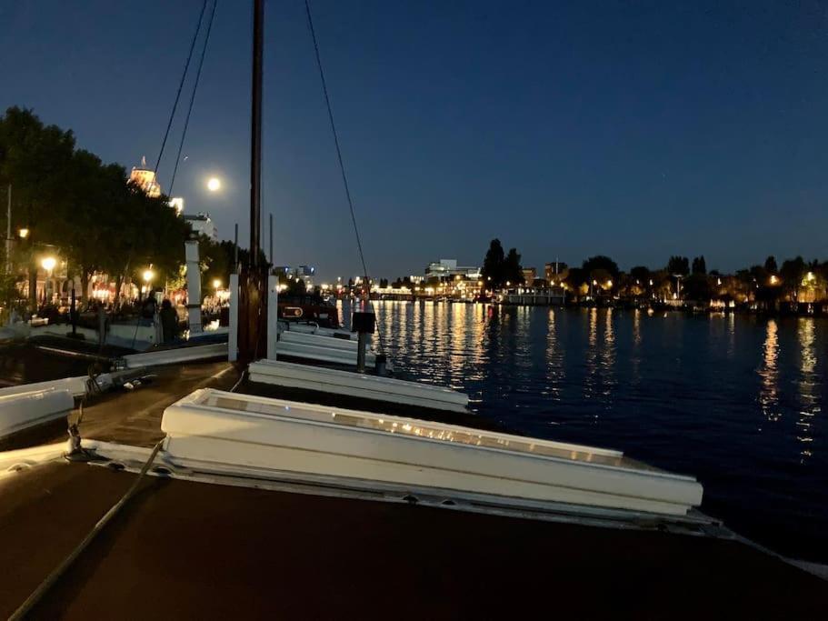 Privat bolig Houseboat In