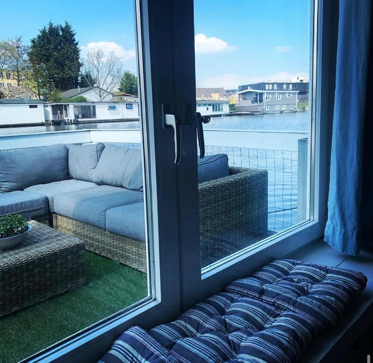 Amster Houseboat Bed Without Breakfast Bed & Breakfast Amsterdam
