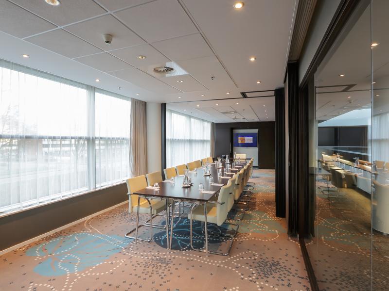 Dutch Design Artemis 4*